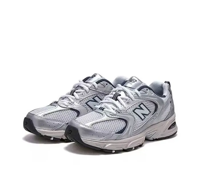 NEW BALANCE 530 - ARGENTÉ