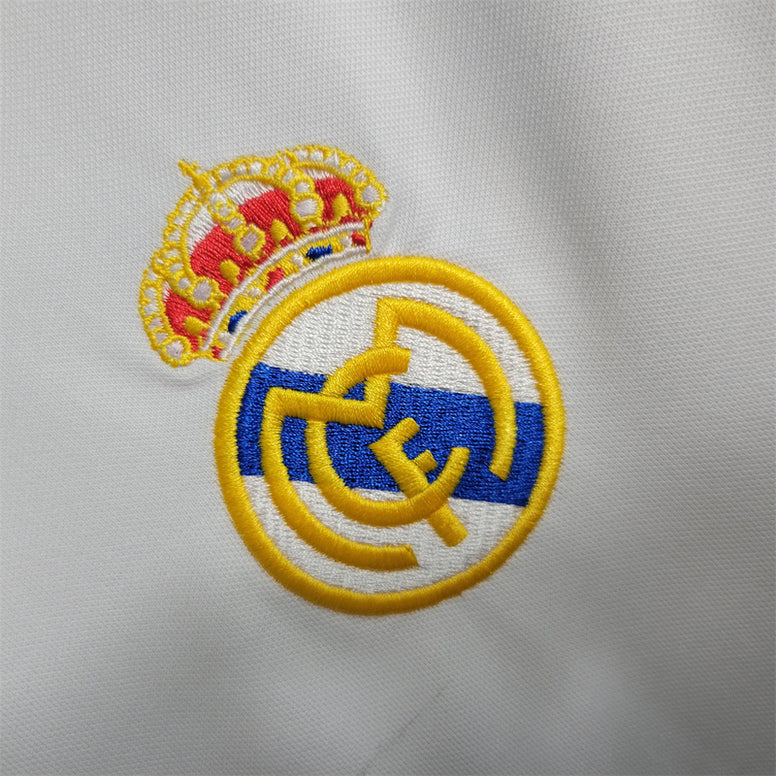 Rétro domicile du Real Madrid 2000-2001