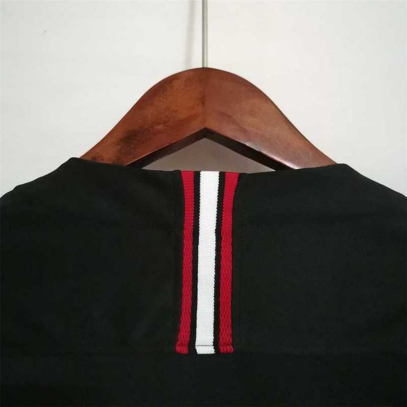 PSG 18-19 Jordan Noir Rétro