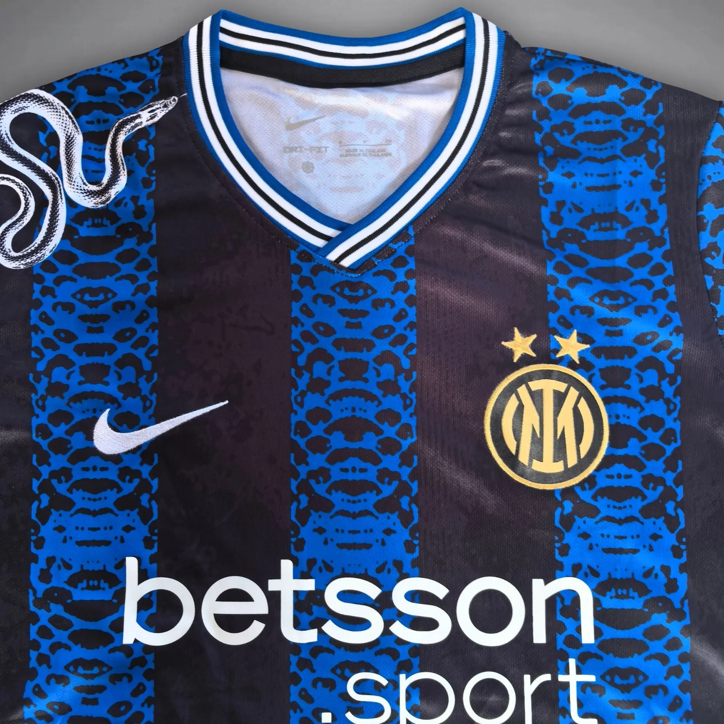 Maillot Inter Milan "Strike Milano"