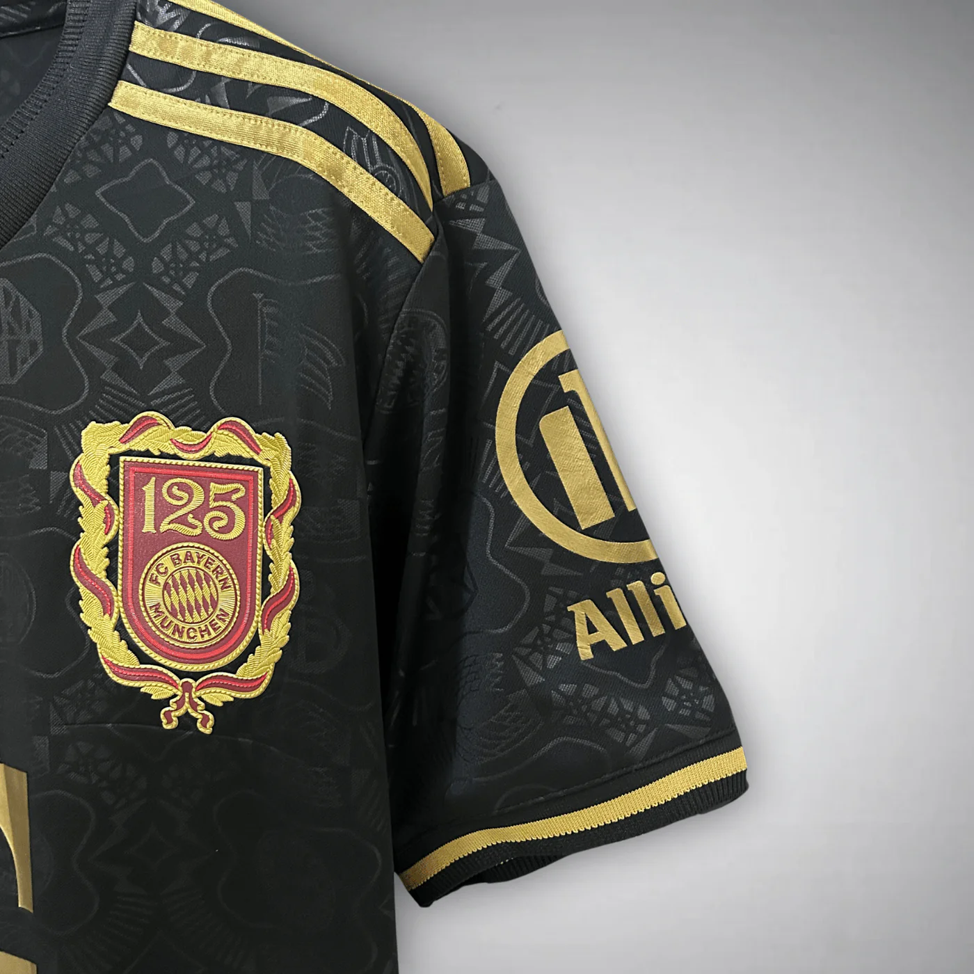 Maillot FC Bayern "Luxe Chrome"